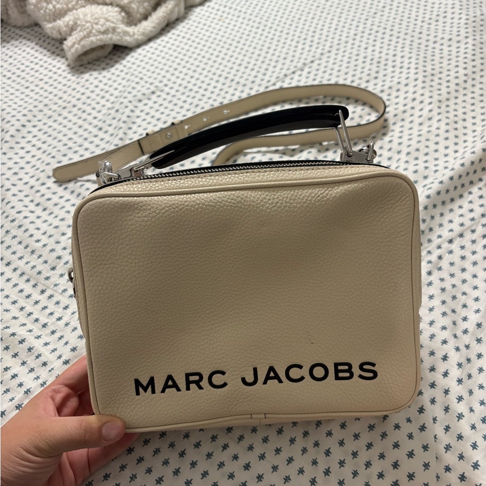 Marc Jacobs Beige and Black Handbag